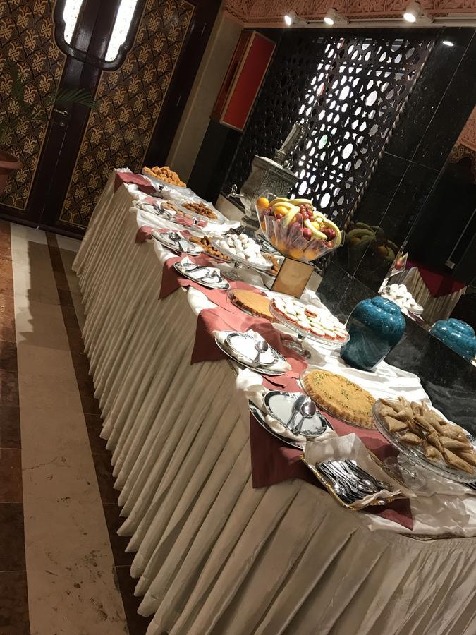 Gulf होटल के अलावा